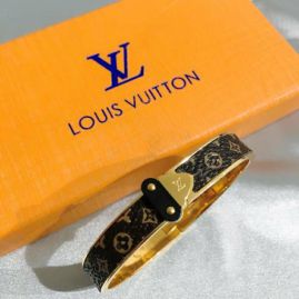 Picture of LV Bracelet _SKULVbracelet10128411135